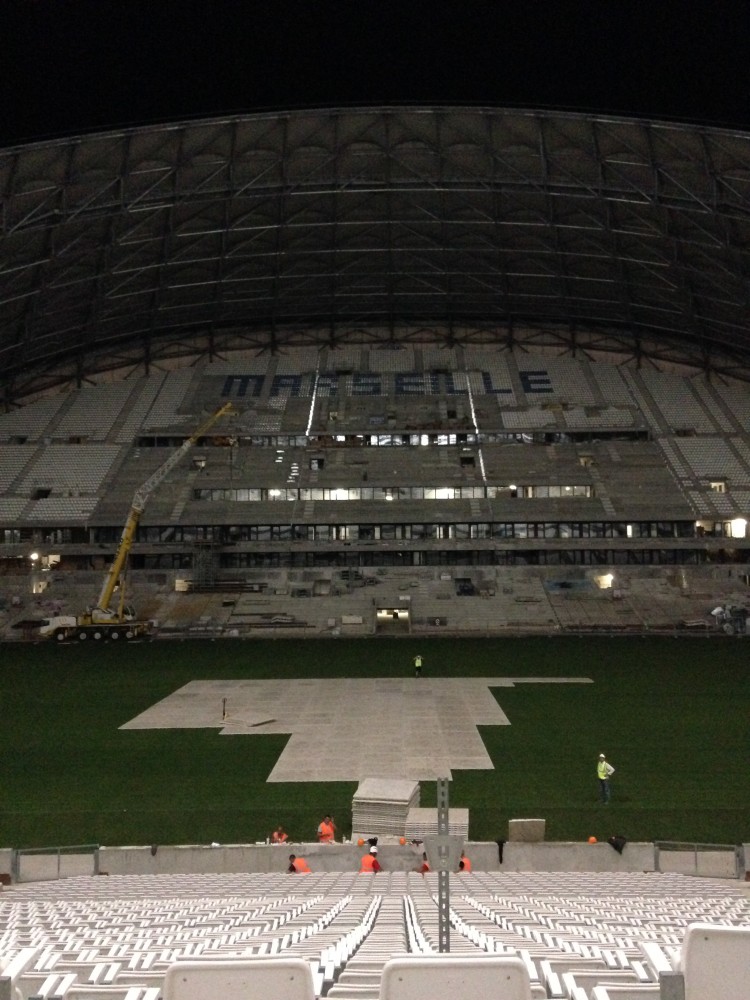 OMFCGB - [Stade Vélodrome] Le nouveau chœur de Marseille - Page 18 55681