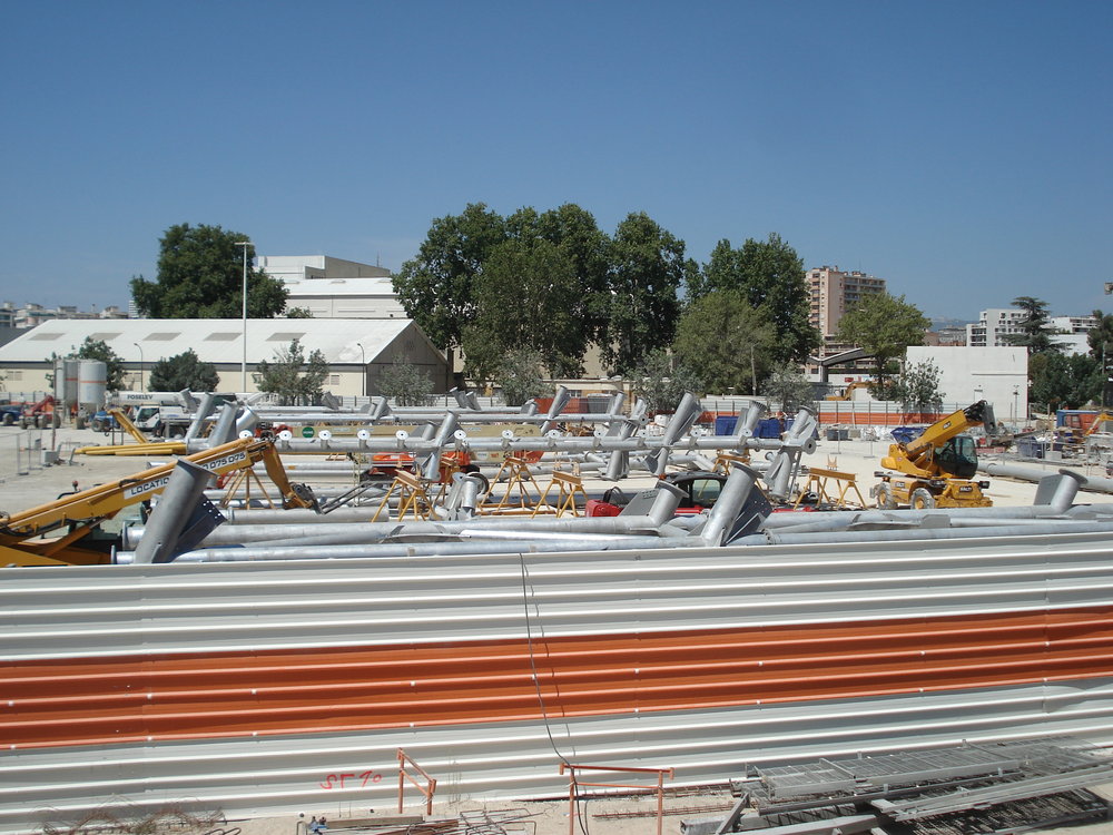 Vu de la charpente en attente de montage.