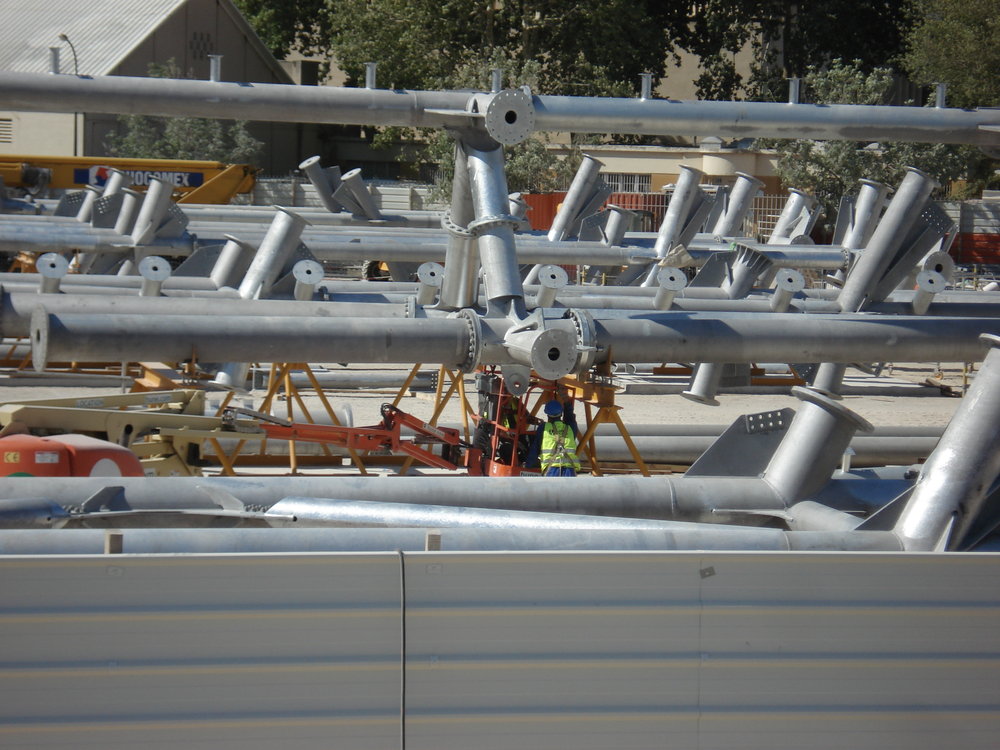 Vu des la charpente avec 3 gros éléments ensemble.