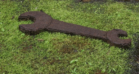 grosse clé plate.jpg