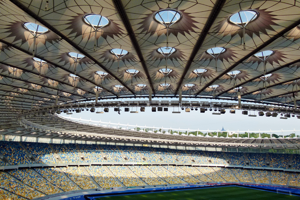 OLympiastadion_Kiew_CS_P1070186b.jpg
