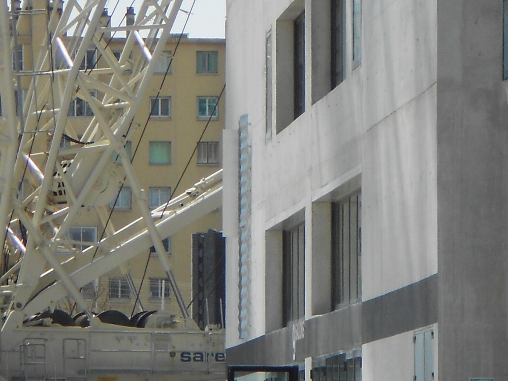 vu du "bardage" de profil.