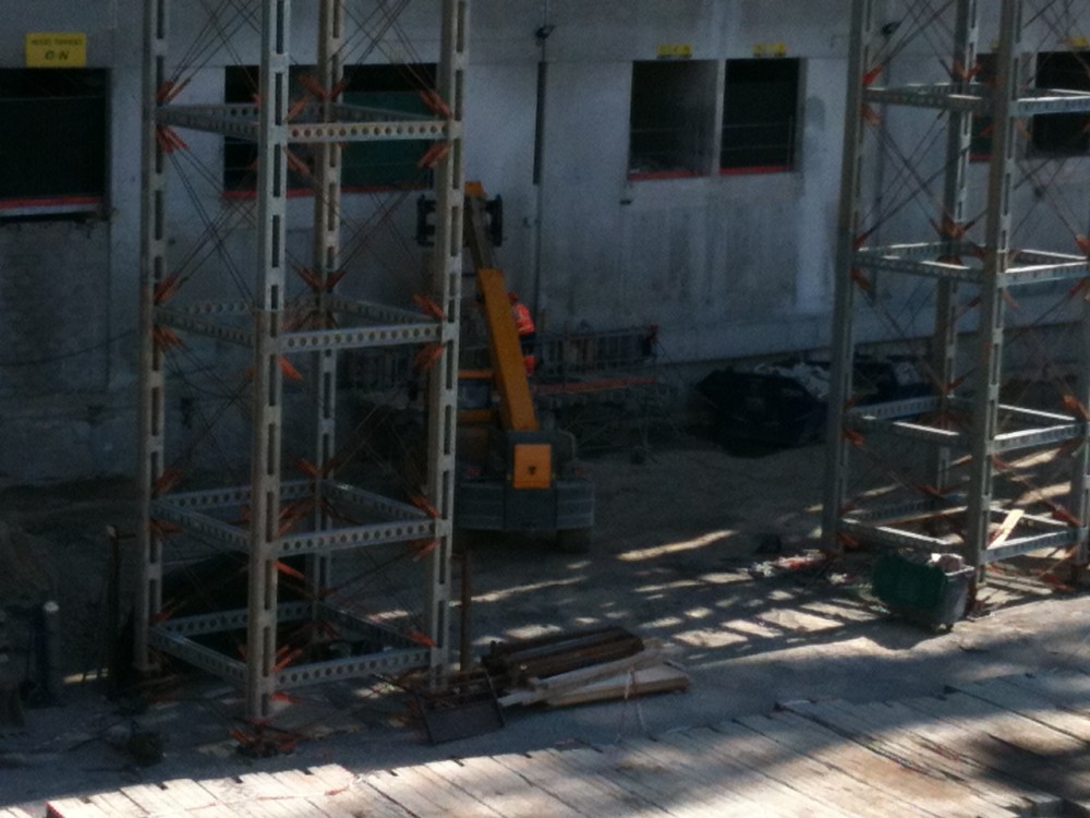 Début de travaux du parvis ?