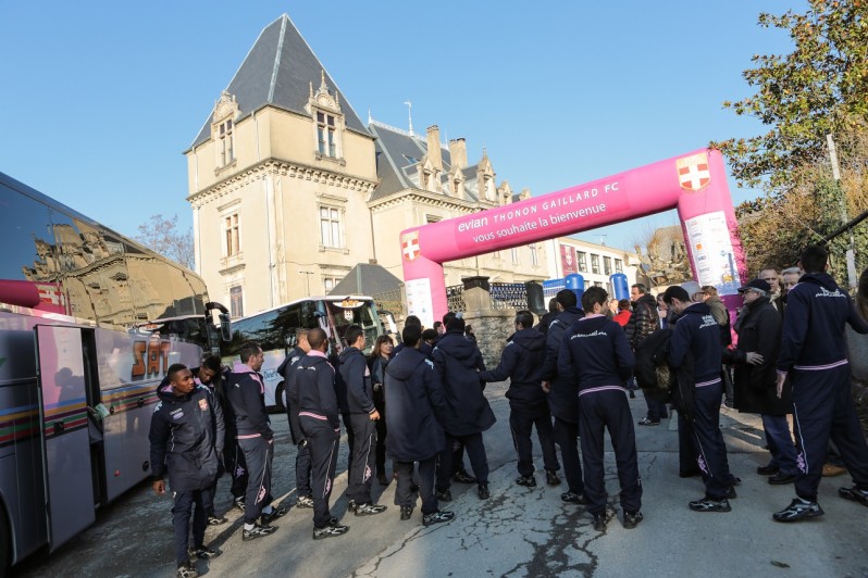 inauguration centre entrainement evian (chateau 2).jpg