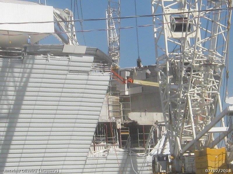 Le déblayage du lieu de l'accident est terminé, travaux de réparation en cours.  SonhosSCCP