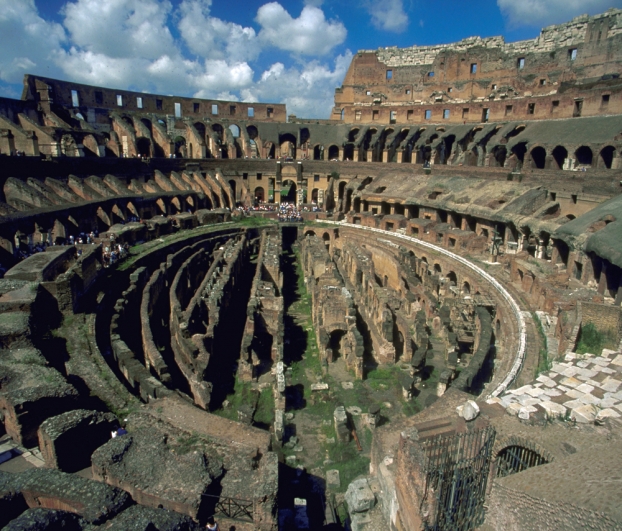 rome-colisee-interieur-resize.jpg