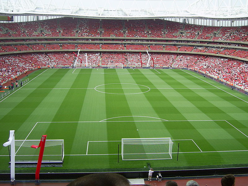 800px-Emirates_Stadium_Arsenal.jpg