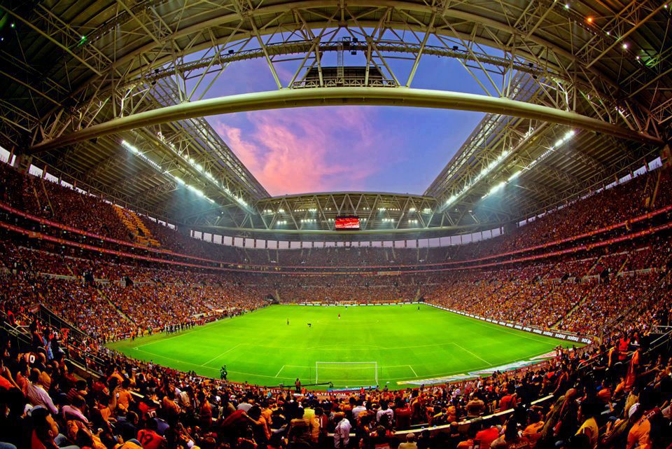 ultrAslan-galatasaray-turk-telekom-arena_1024.jpg