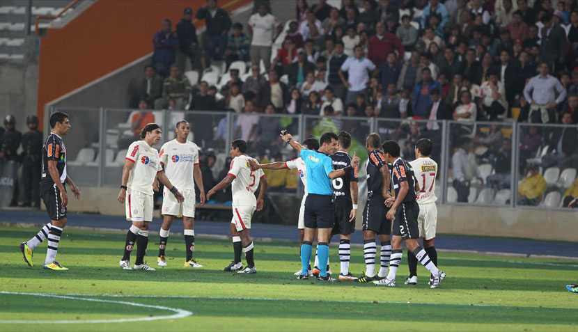 Estadio Nacional Lima 2_Ernesto Arias _El Comercio.jpg