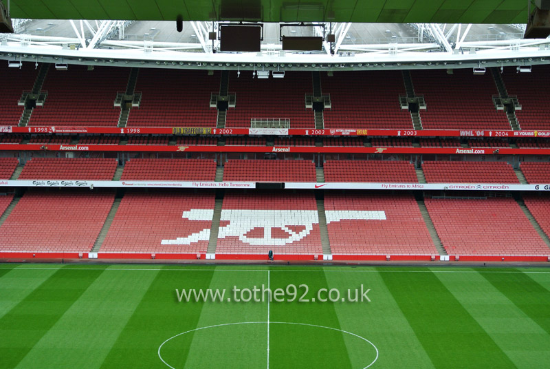 emirates_stadium_3.jpg