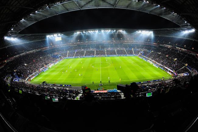 ol-canal-est-accroc-au-parc-olympique-lyonnais-iconsport_jpt_240116_10_11,135600.jpg