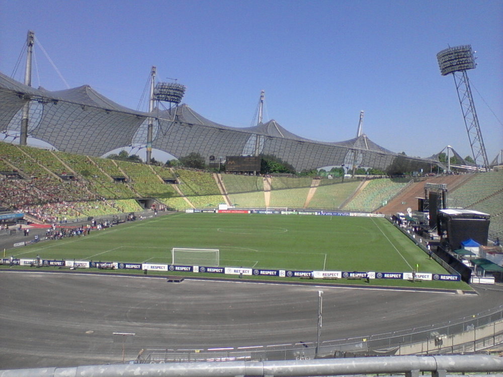 Olympiastadion-2.jpg