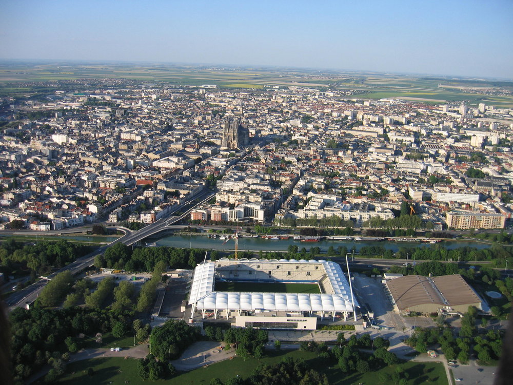 Stade-Catherale.JPG