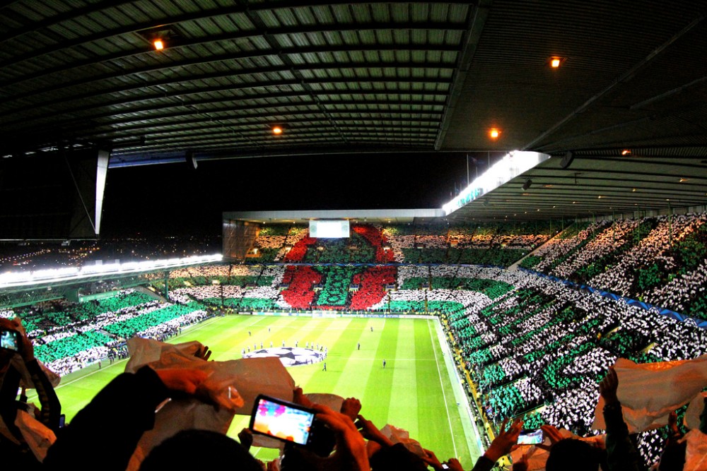 panorama-celtic-barcelona-supporters.jpg